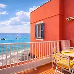 Apartment Lemon & Salt Seafront With Amazing Terrace - Prime Location Alassio